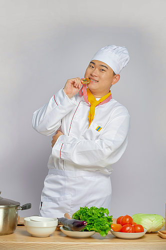 餐饮职场商业厨师服咬金牌人物摄影图片