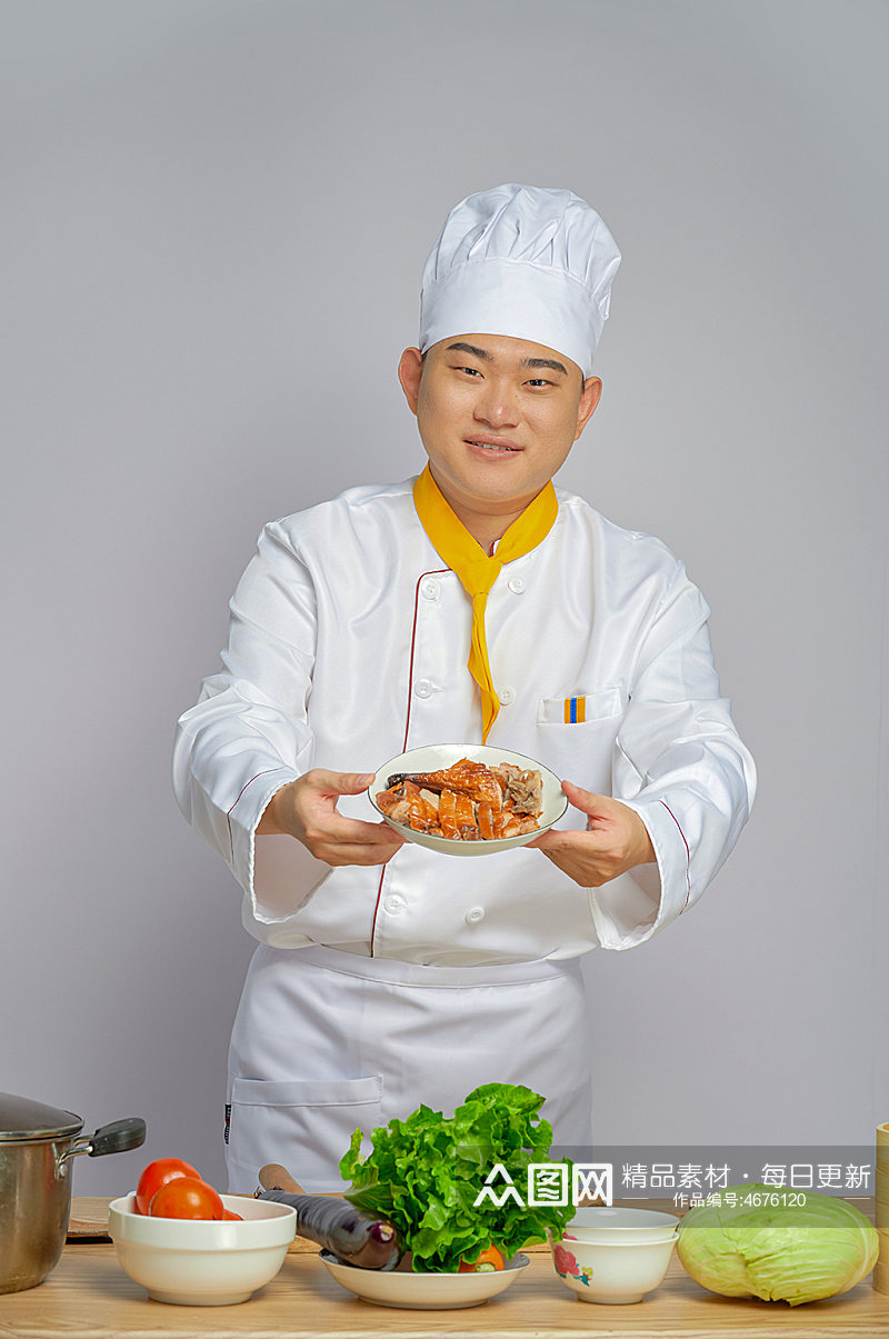 餐饮职场商业厨师服人物端烤鸭盘传统美食摄影图片素材