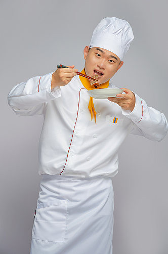 餐饮职场商业厨师服人物拿锅勺子摄影图片