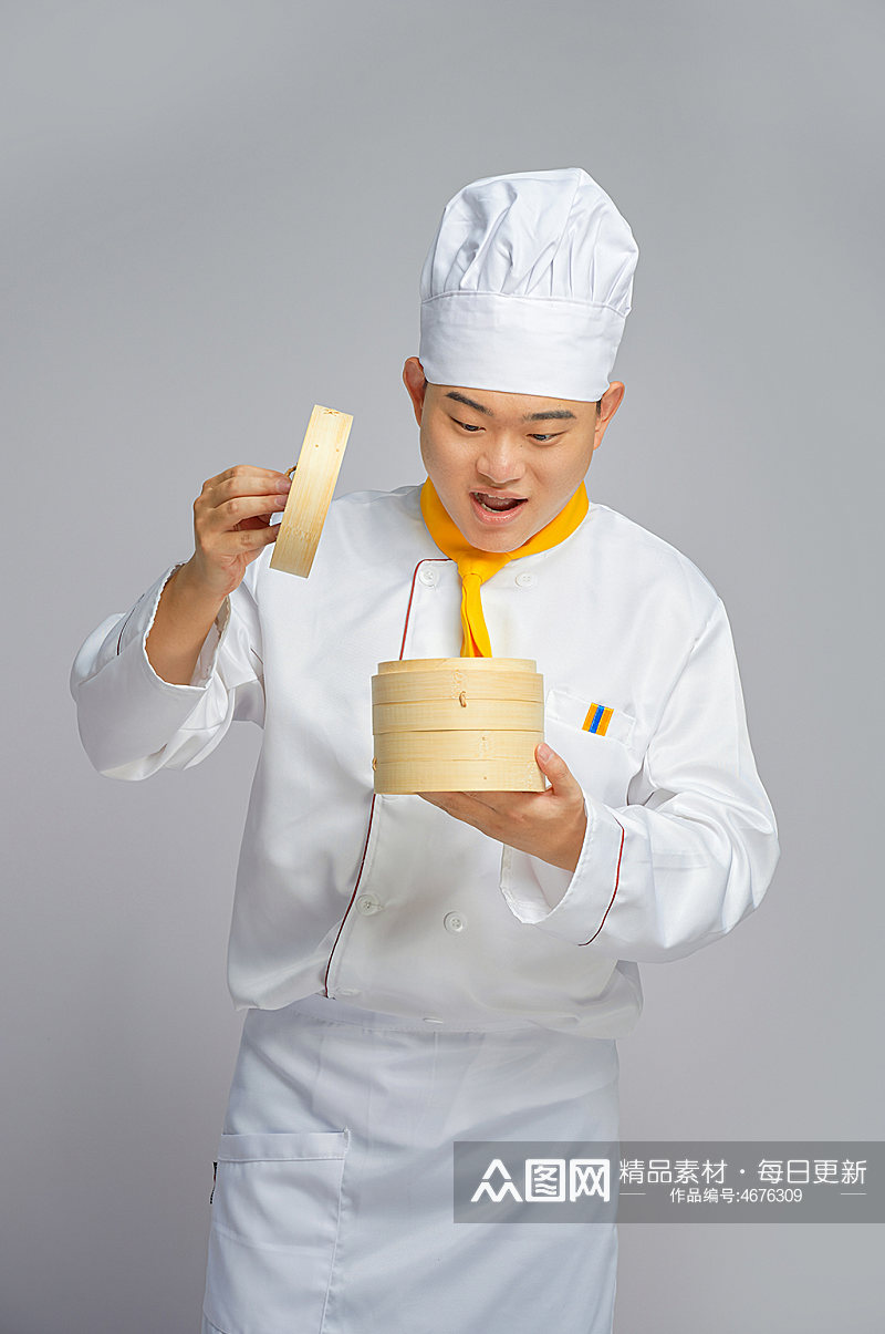 餐饮职场商业厨师服人物拿蒸笼摄影图片素材