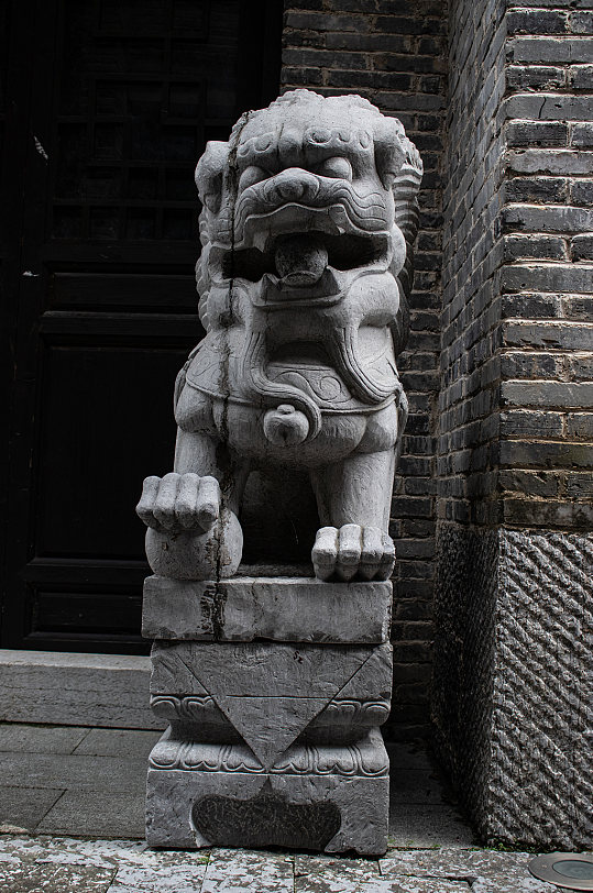 中式石雕石狮子风景摄影图素材