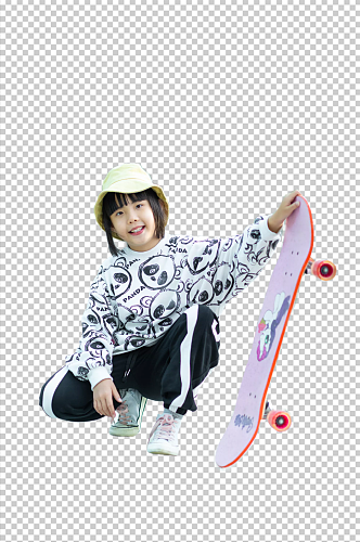 户外小黄帽玩滑板小女孩免抠PNG摄影图片