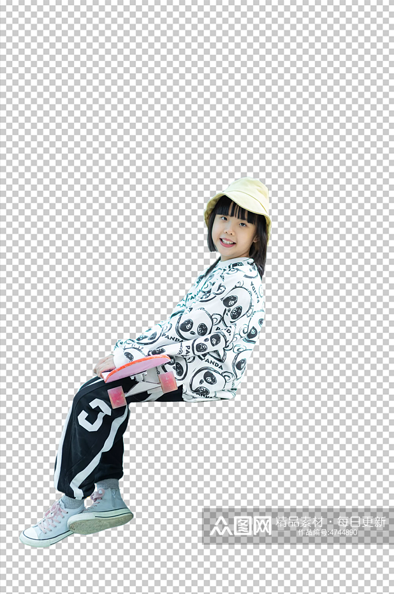 户外小黄帽玩滑板小女孩免抠PNG摄影图片素材