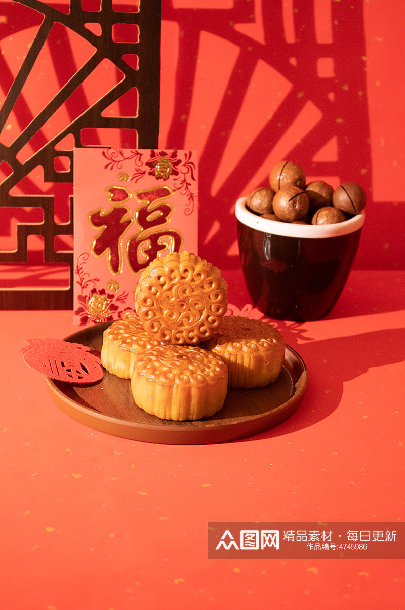 红色喜庆中秋节福字坚果月饼美食摄影图片素材