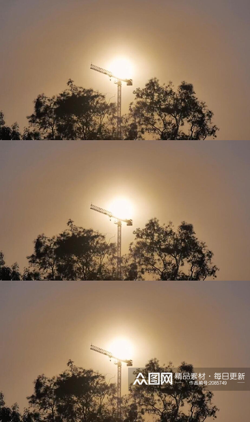 延时摄影日落夕阳下的塔式起重机实拍素材