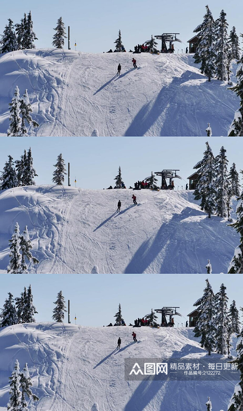 雪山顶上的滑雪爱好者实拍 风景视频素材