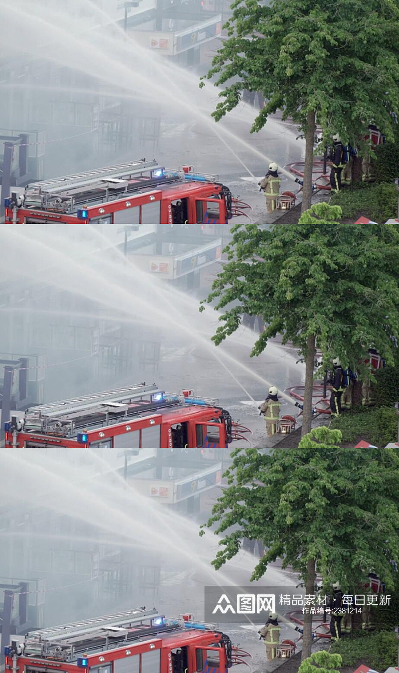 街上的红色消防车消防员灭火实拍视频素材