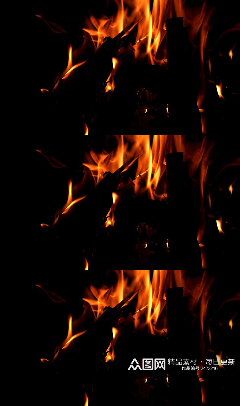 黑夜营火中燃烧的火焰实拍视频素材