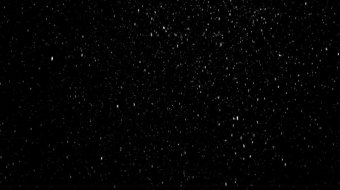 圣诞节夜晚寒冷冬天下雪实拍视频-众图网