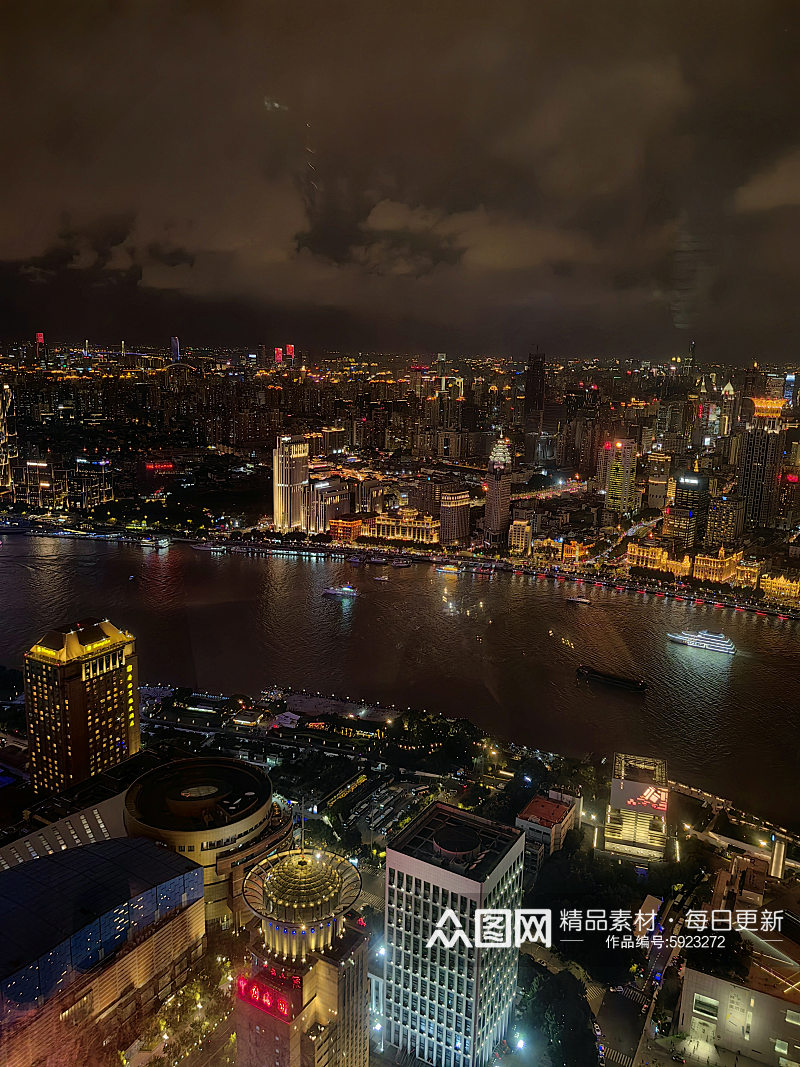 灯光璀璨的上海黄浦江夜景摄影图素材