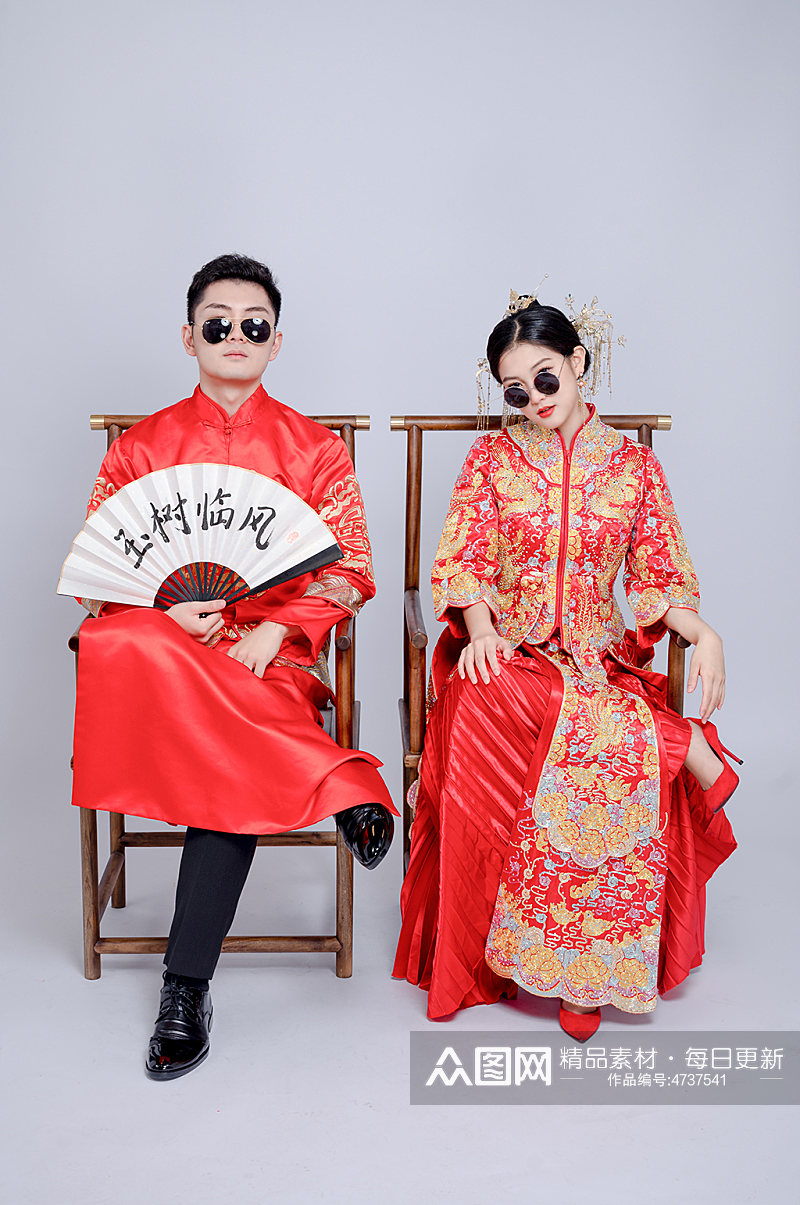中式婚礼结婚服饰男女人物精修摄影图素材