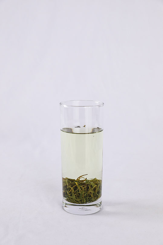 茶杯绿茶茶水茶叶茶具茶道茶文化摄影图片