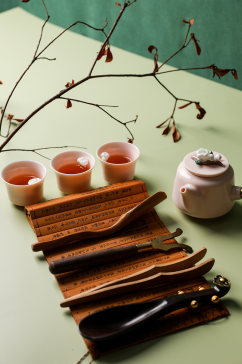 粉色捏花茶具茶道六君子茶道茶文化摄影图片
