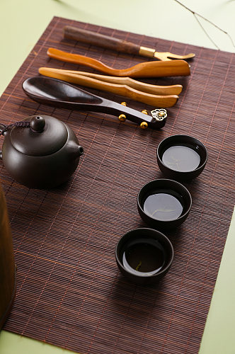 茶道六君子紫砂茶壶茶具茶道茶文化摄影图片