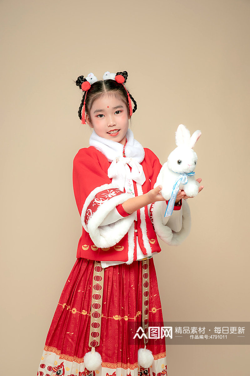 手持兔子灯笼小女孩新年汉服儿童摄影图素材