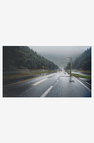 精致美丽下雨道路自然风景图片