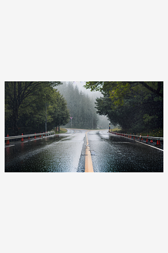 精致美丽下雨道路自然风景图片