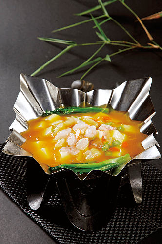 海棠鲜虾滑豆腐美食摄影图片