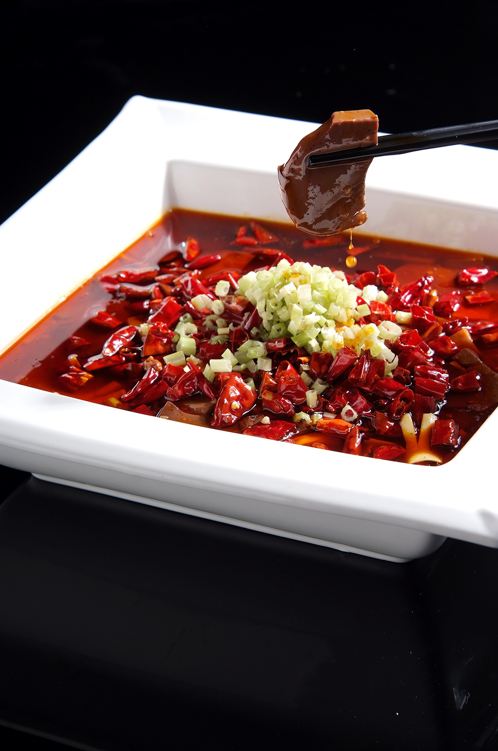 麻辣鸭血美食摄影图片素材