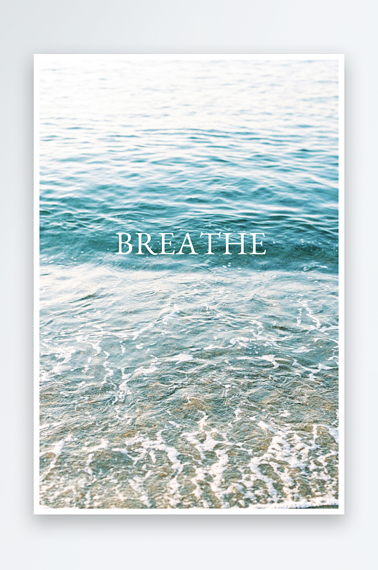 海浪轻抚沙滩宁静画面-众图网