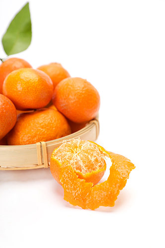 剥开橘子柑子沙糖桔水果物品摄影图片