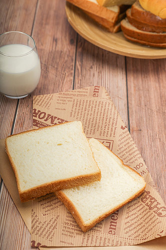 早餐吐司面包牛奶食品物品摄影图片