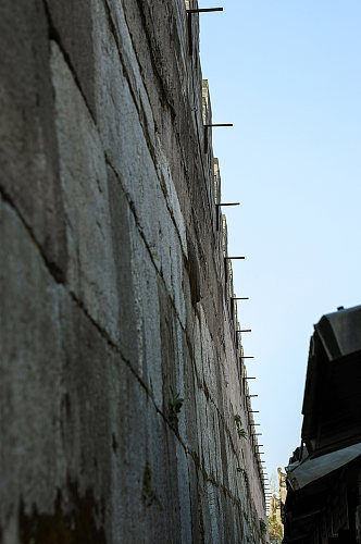 中式古镇建筑围墙元素风光摄影图片