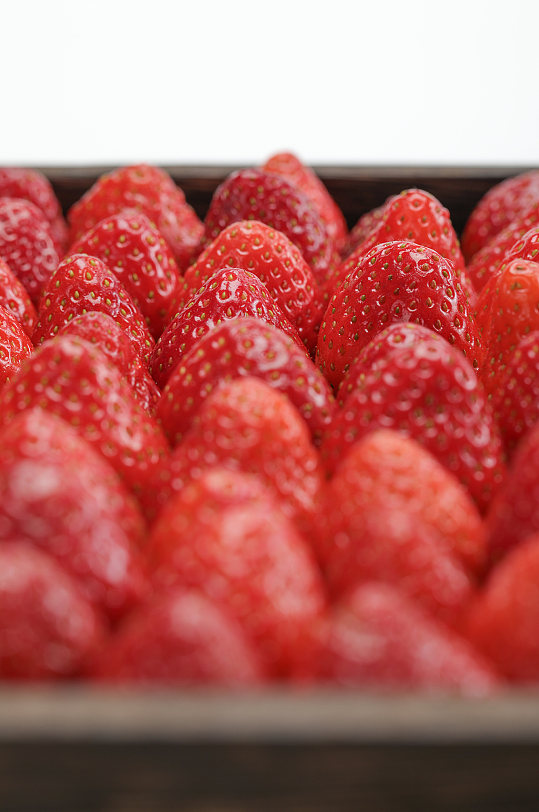 草莓果盘水果食物物品摄影图片