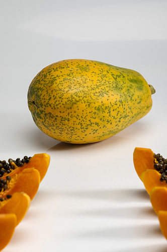 木瓜切片新鲜木瓜排列水果食物物品摄影图片