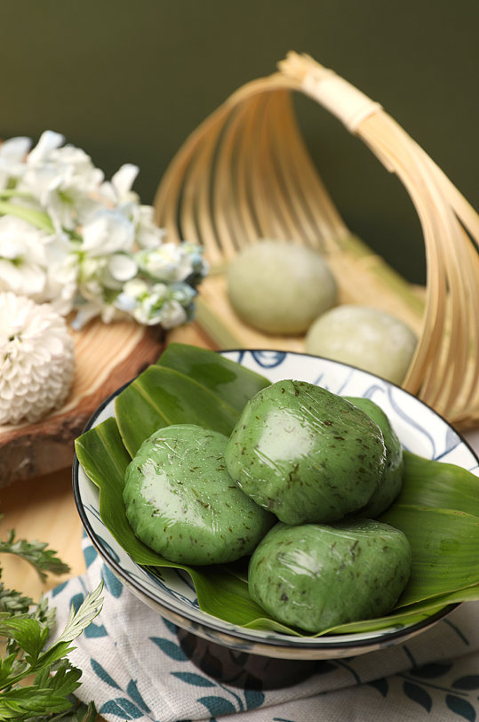 典雅中国风清明节青团清明节物品摄影图片-众图网