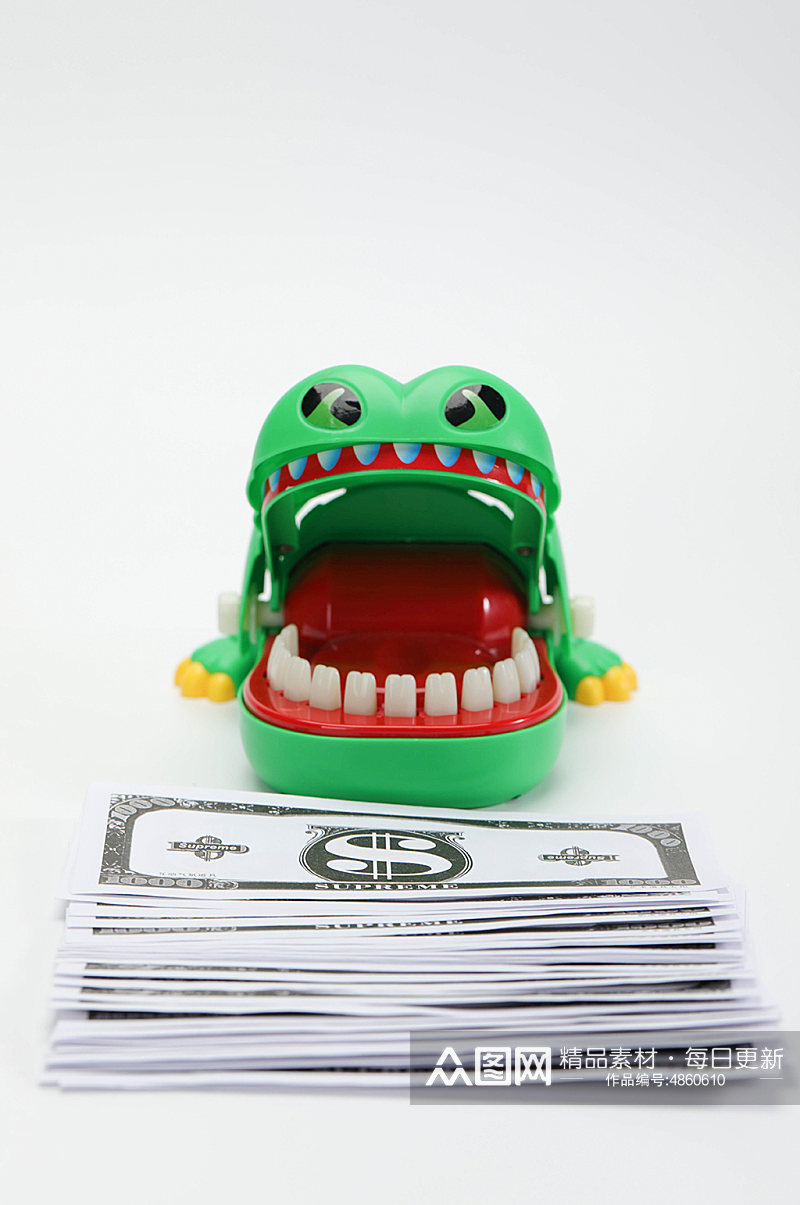 玩具鳄鱼储蓄货币金融保险物品摄影图片素材