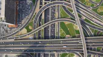 航拍城市立交桥城市景色宣传片视频-众图网