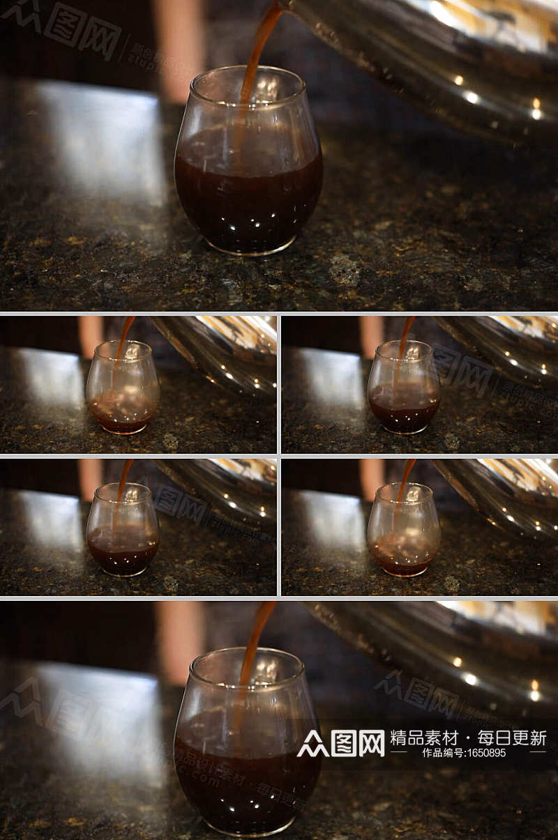 实拍玻璃水杯倒入咖啡视频素材