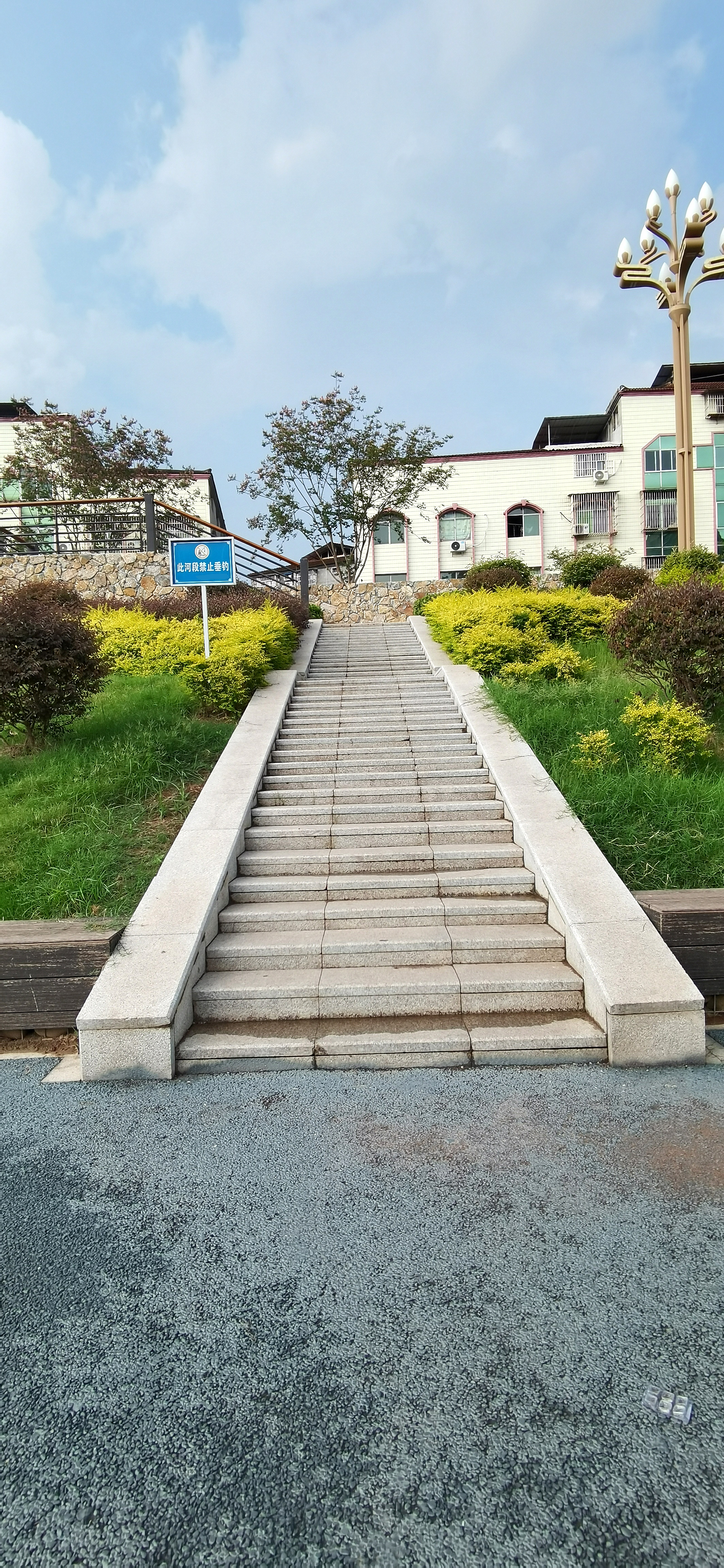 雨后清新城市风光素材