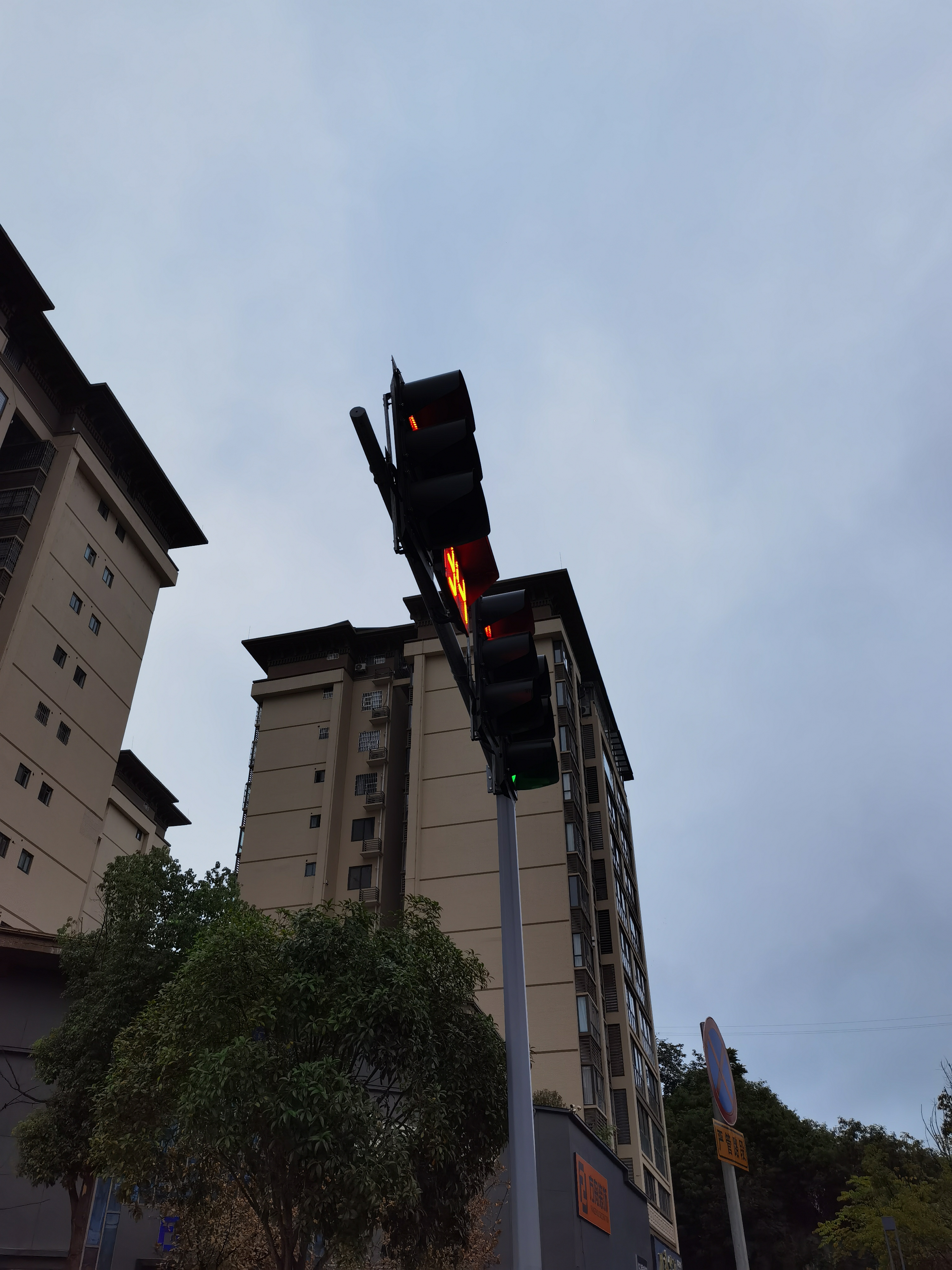 城市建筑高楼外观素材