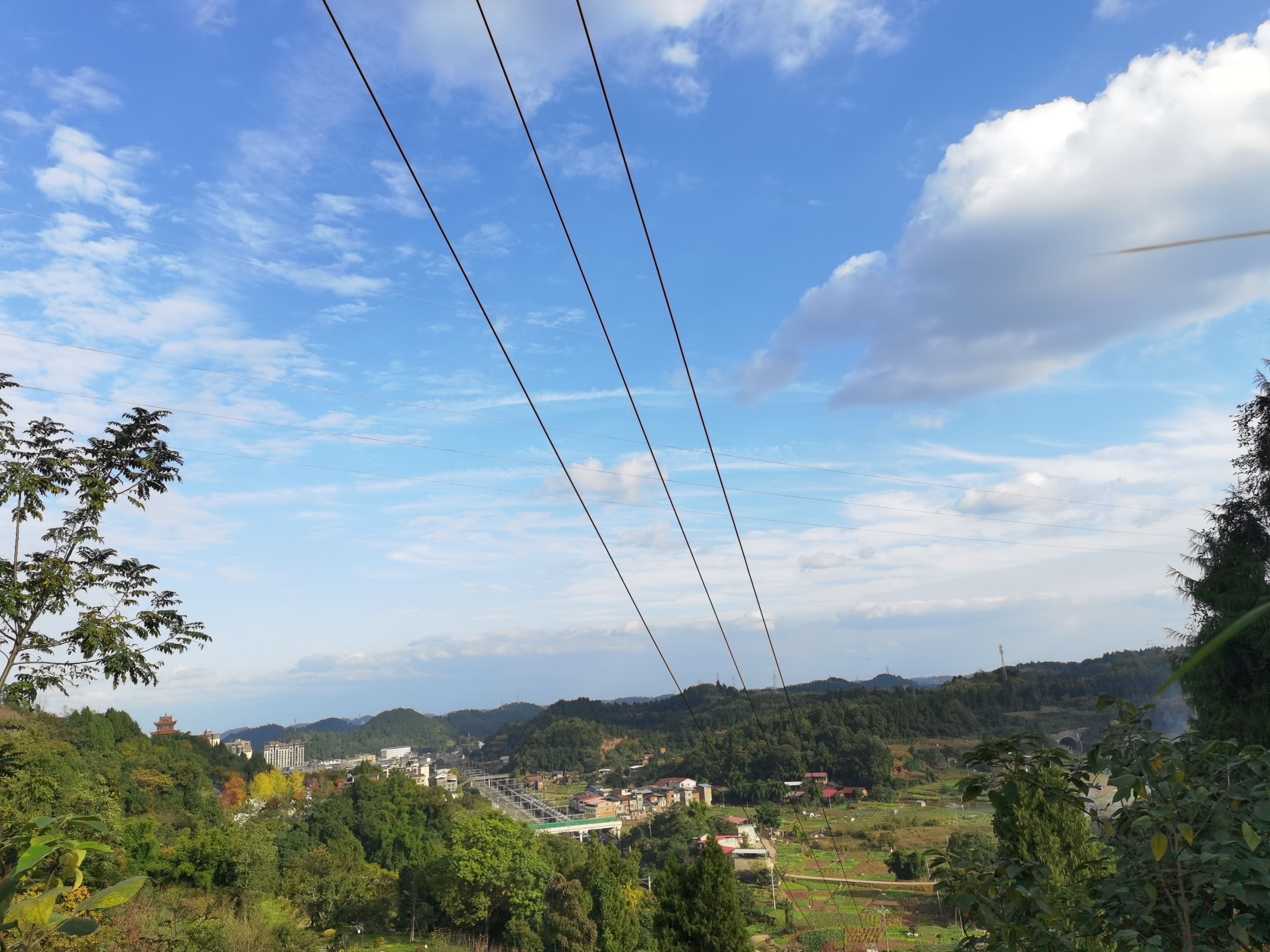 晴空下休闲舒适的自然风光素材
