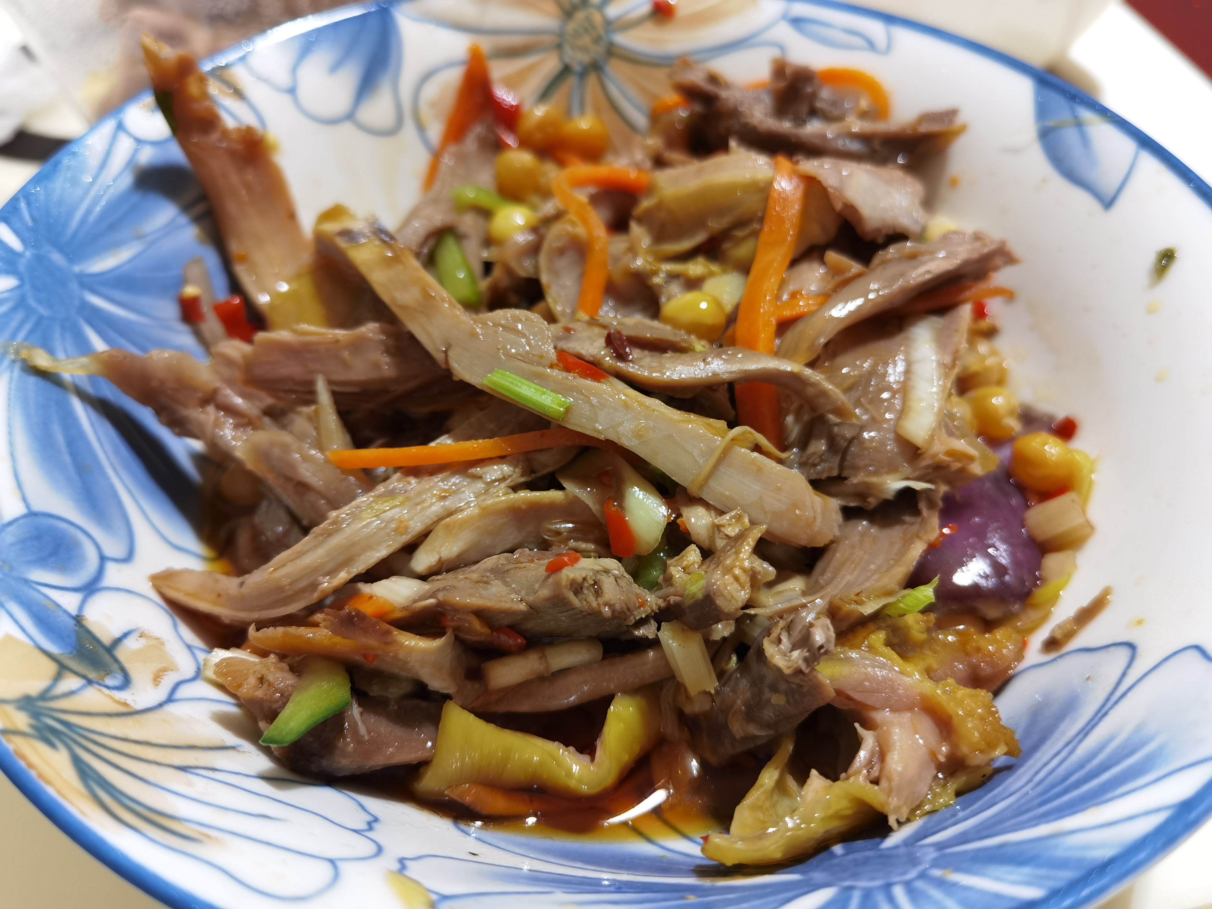 美味营养凉拌鸡肉素材
