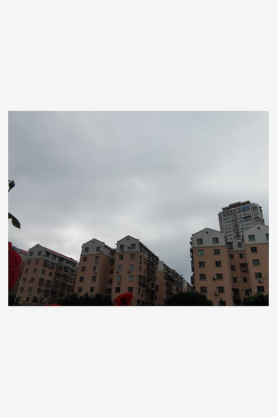 舒适悠闲的城市环境-众图网