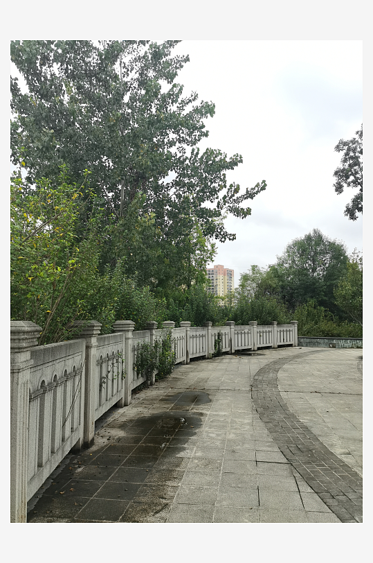 清新舒适的城郊公园-众图网