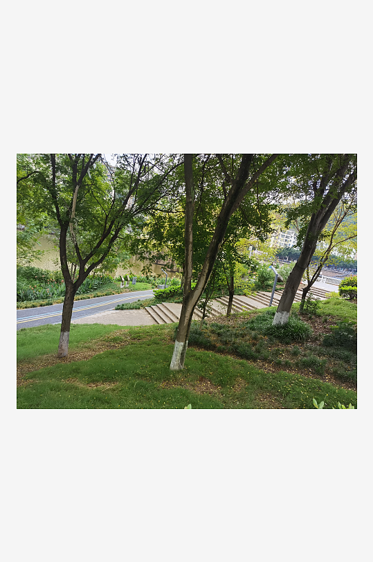 城市公园里的休闲场所-众图网