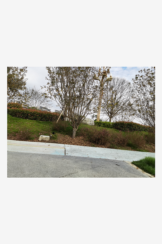 城市公园里的休闲场所-众图网