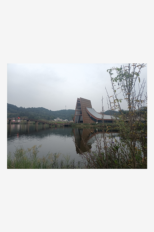 生态乡村河畔风光-众图网