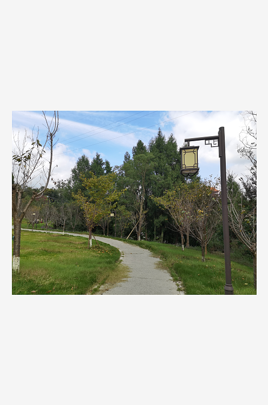 秋日里山间自然风光-众图网