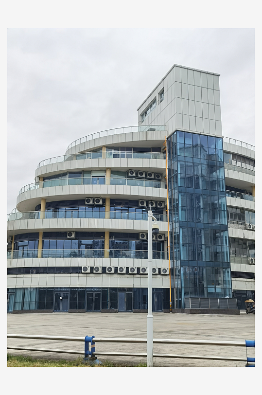 城市建筑外观一角-众图网