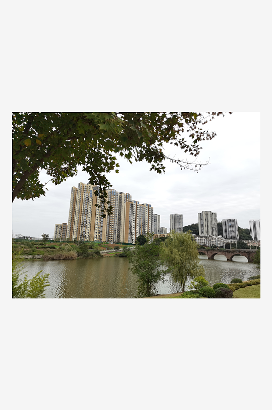 舒适清新的休闲公园-众图网