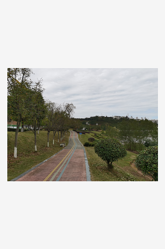 舒适宜居的城市户外-众图网