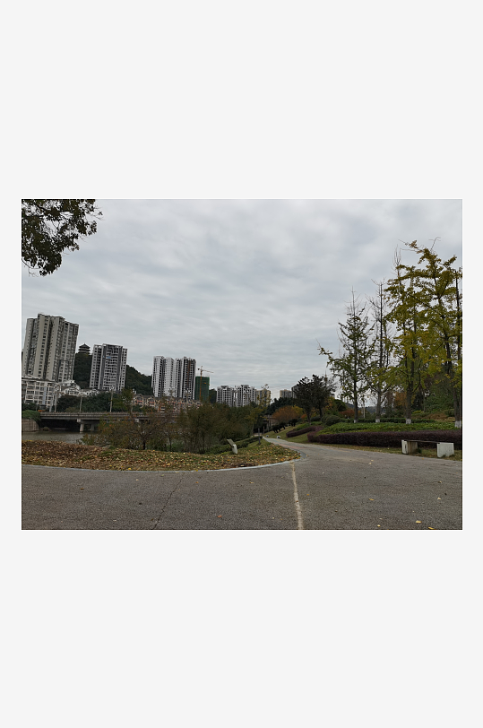 舒适宜居的城市户外-众图网