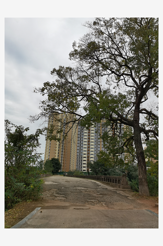 舒适宜居的休闲城市环境-众图网