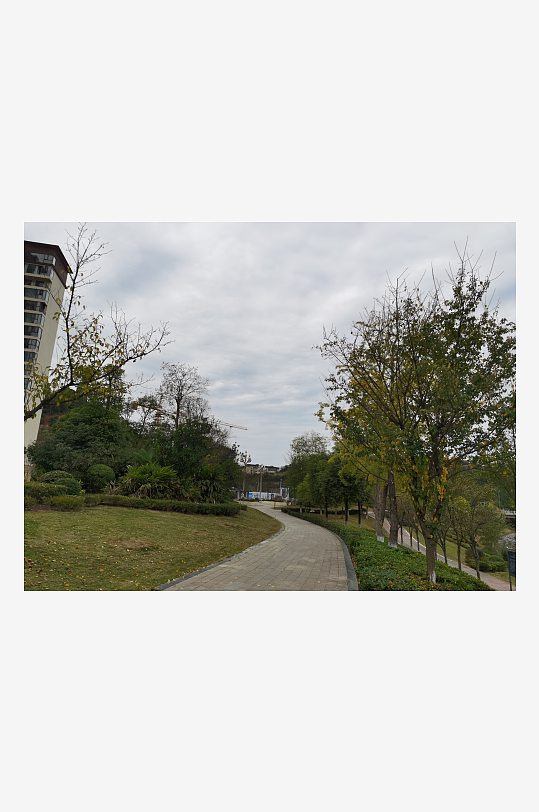 舒适的休闲城市环境-众图网