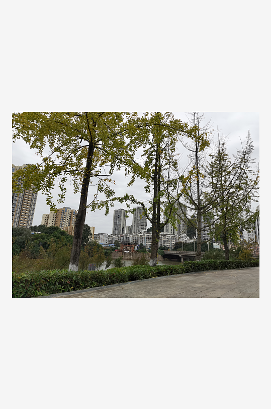 舒适的休闲城市环境-众图网